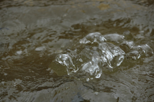 喷泉水花 水 水珠 喷水 晶莹