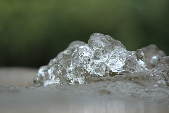 喷泉水花 水 水珠 喷水 晶莹