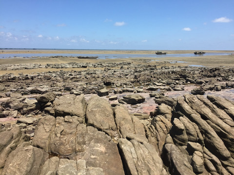 防城港 海边 怪石 沟壑