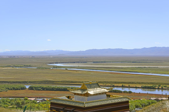 九曲黄河第一湾 索克藏寺