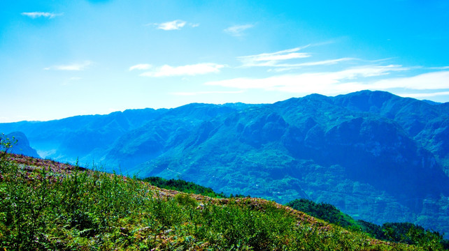 山岭 崇山峻岭