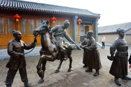 蔚县古城雕像