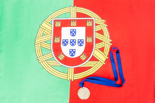 葡萄牙国旗上的金牌