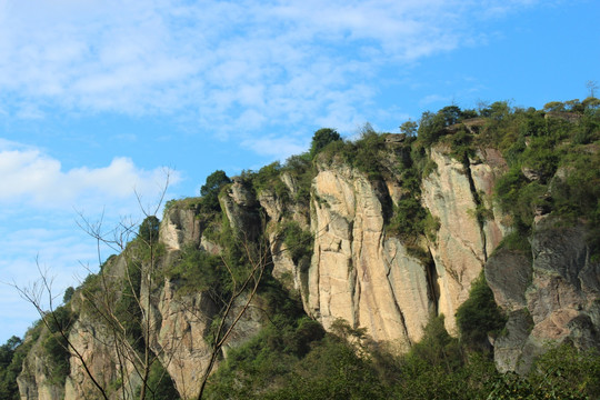 石头山 青山 蓝天白云 山 石