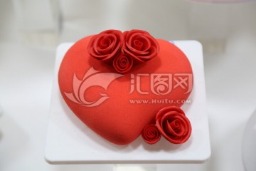 红心型蛋糕