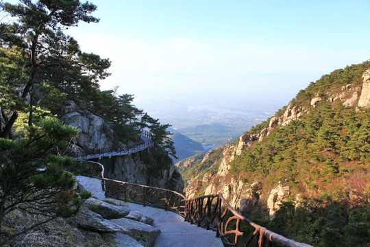 山东临沂龟蒙蒙山景区风光