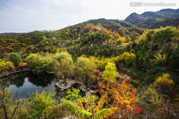 多彩九如山