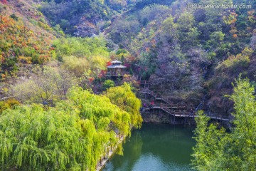 多彩九如山