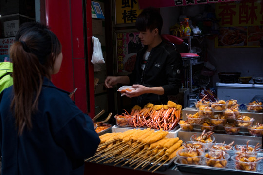 沿街美食