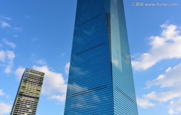 城市写字楼楼体特写