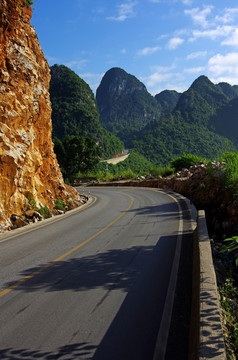 山区公路图片