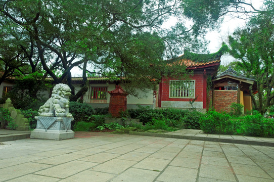 寺院庭院