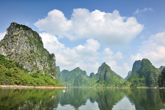 广西上林大龙湖景观