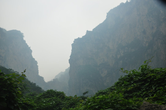 山区迷雾