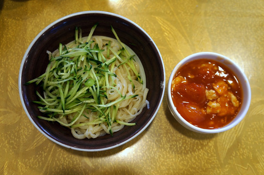 西紅柿雞蛋面