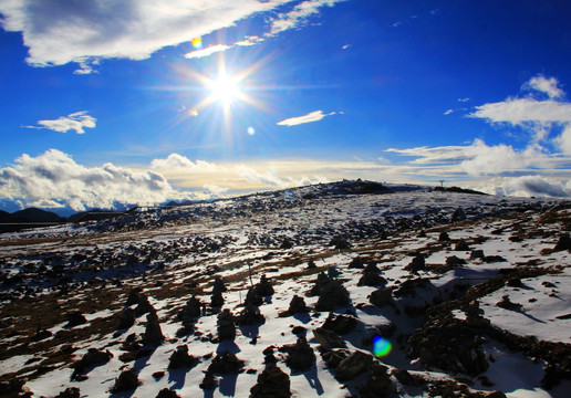 雪山丘壑