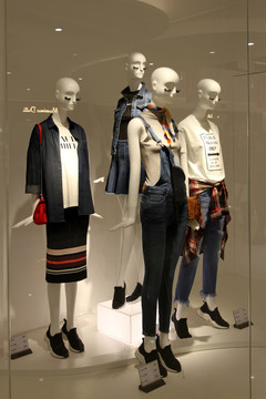 服裝專賣店