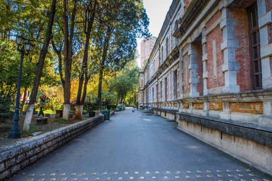 云南大学会泽院