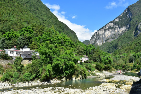 土家族传统村庄民居风景