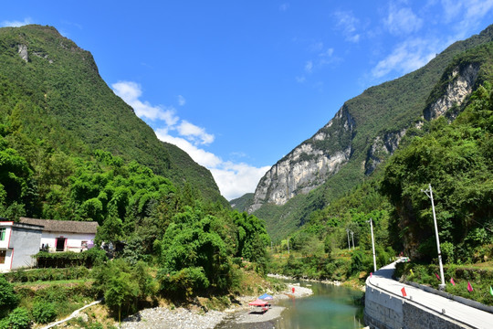 土家族传统村庄民居风景