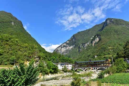 湖北麂子渡田园风光