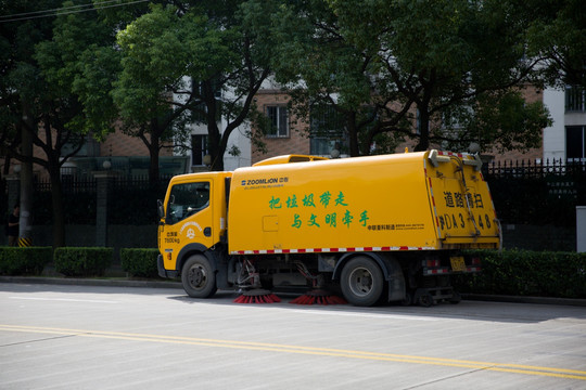 道路清扫车