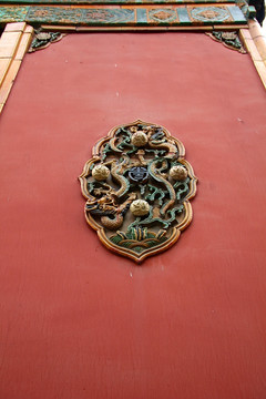 北京 雍和宫 红墙 雕刻