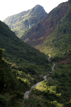 山路