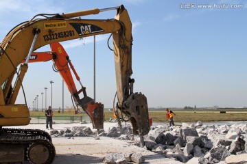 机场停机坪翻修施工