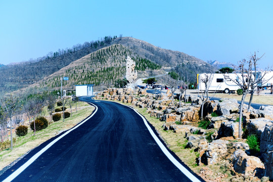 高山上的公路