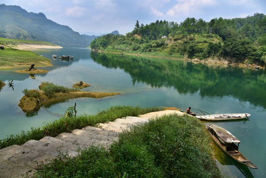 酉水河