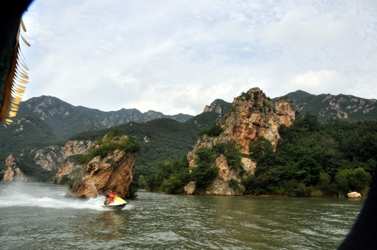 大连冰峪沟风光