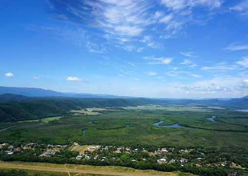 航拍山川河流