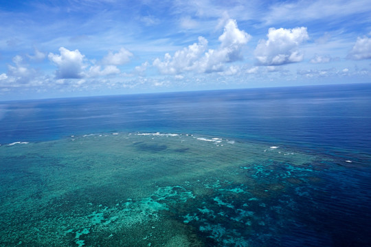 海景浅海环礁珊瑚礁浅滩大堡礁