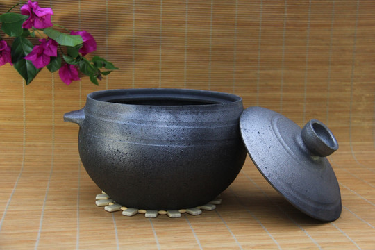 煲汤锅 砂锅