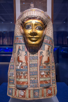 古埃及彩绘镀金木乃伊面罩