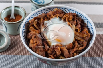 丼饭