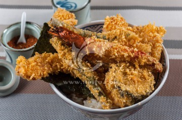 天妇罗丼饭