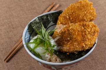 炸猪排丼饭