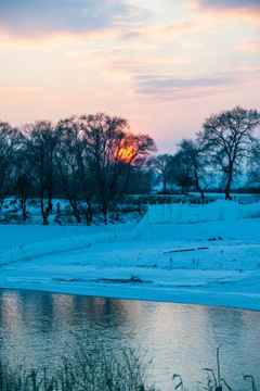 夕照雪景