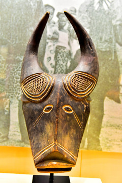 非洲面具  水牛面具