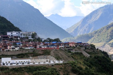 山村