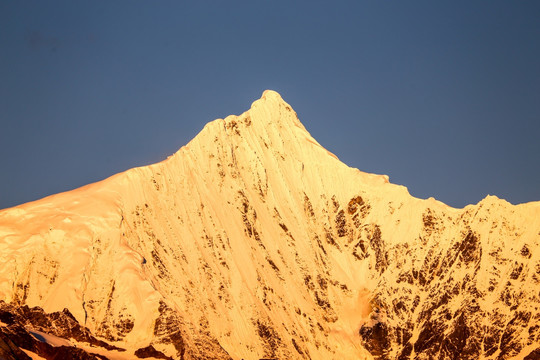 梅里雪山