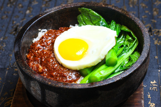 石鍋拌飯