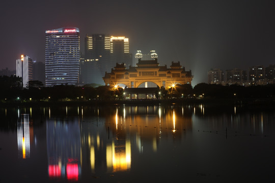 广东佛山顺德顺峰山夜景