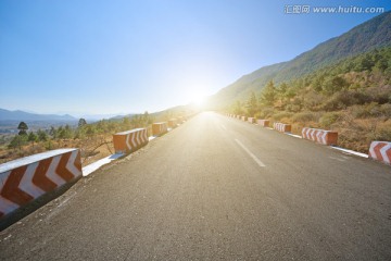 高山上的公路