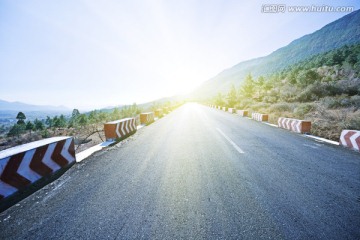 高山上的公路