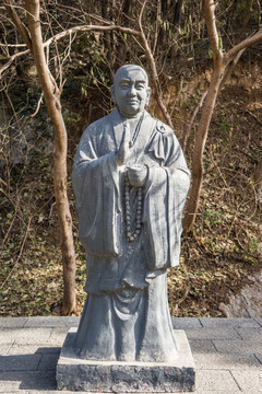 高僧神会雕像