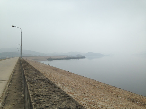 飞来峡大坝