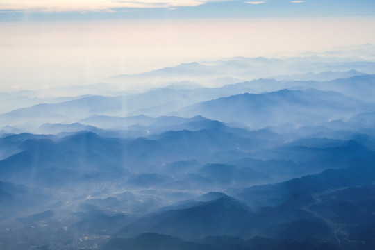 群山 航拍山脉